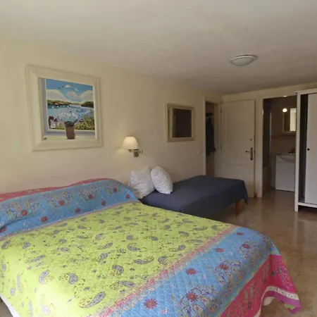Binibeca Casa Para Familias בית נופש סנט לואיס